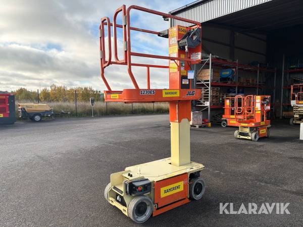 Pelarlift JLG 1230 ES