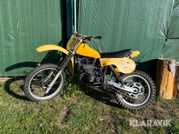 Cross Suzuki RM125