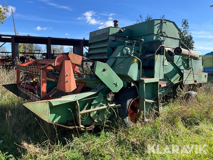 Skördetröska Volvo BM Aktiv 800