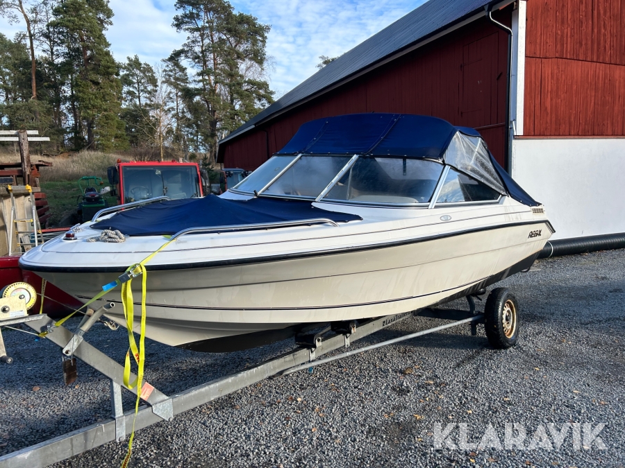 Båt Regal 176 SE valanti Volvo penta
