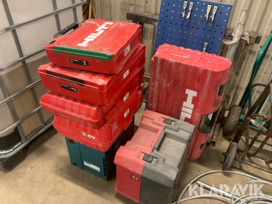 Tomma verktygslådor