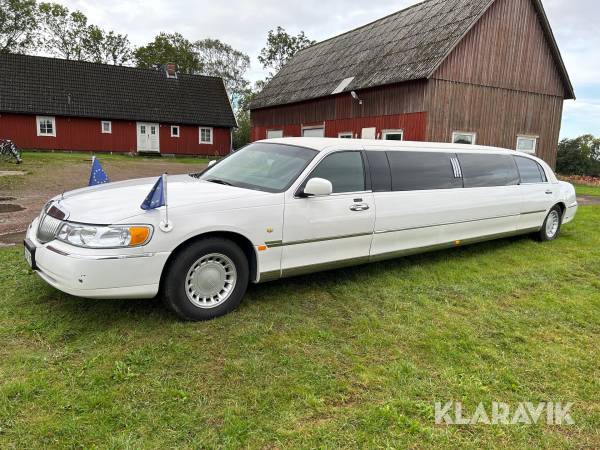 Limousine Lincoln Town Car