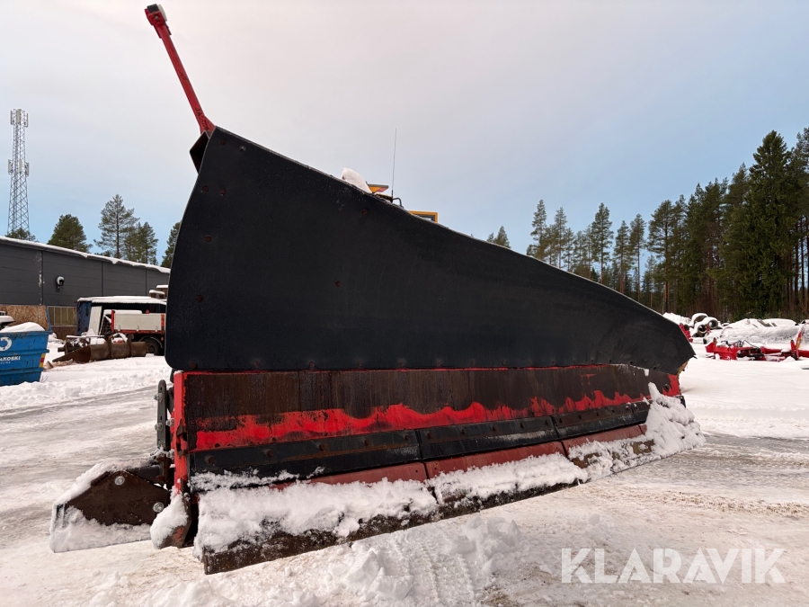 Dubbelskärsplog Mählers Rossö 2010 37KP DS