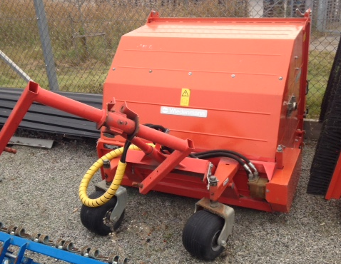 Städborste för konstgräs