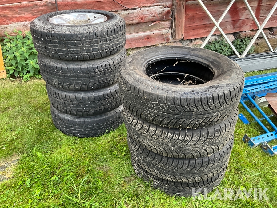 Däck och fälgar Mitsubishi L200