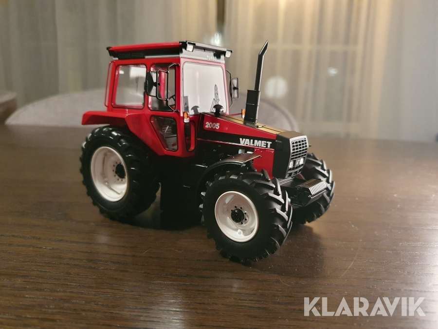 Traktormodell Volvo BM Valmet 2005
