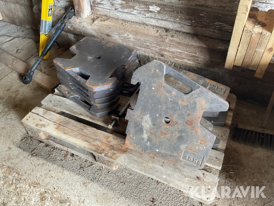 Frontvikter Massey Ferguson 12st