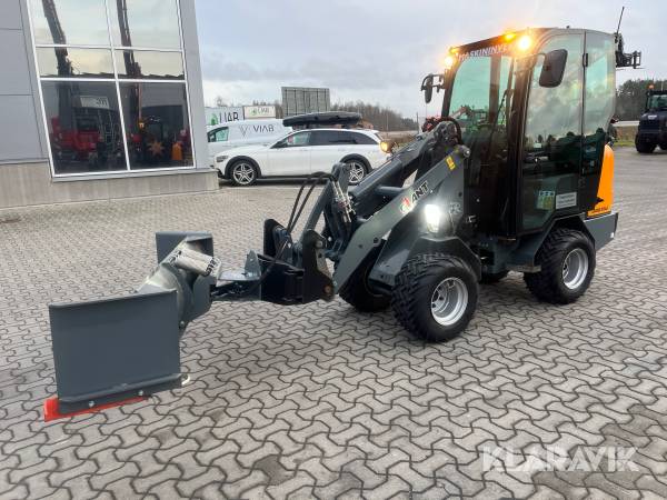 Kompaktlastare Giant D263SW