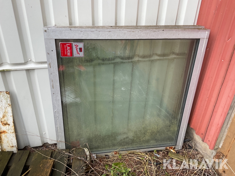 Fönster 2 st fasta 3-glas