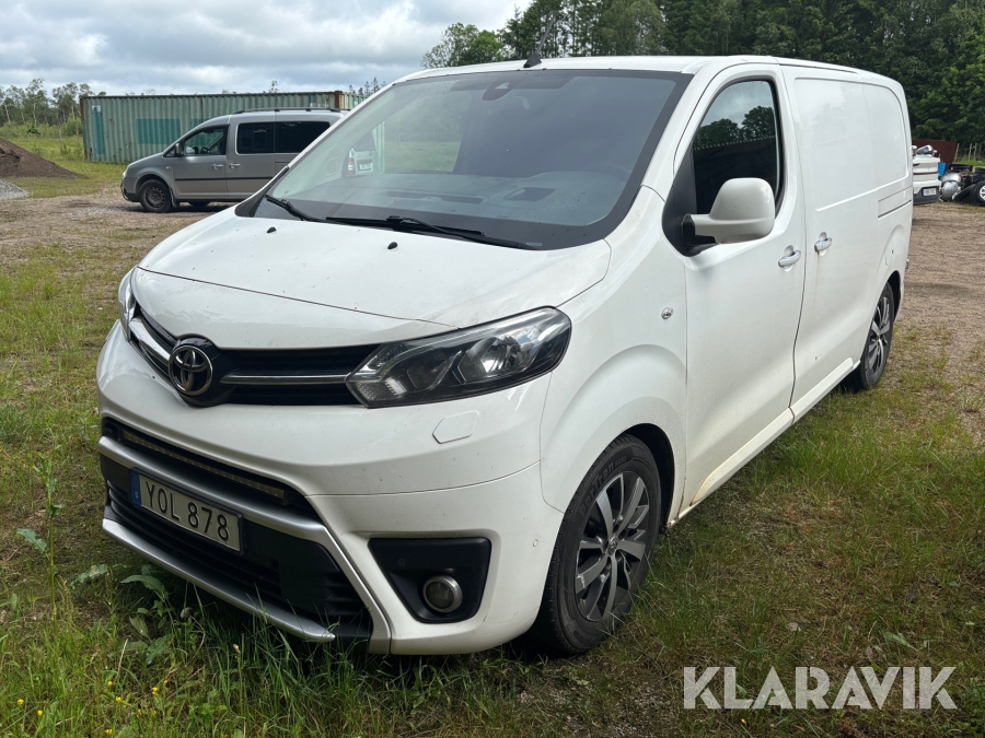 Skåpbil Toyota Proace
