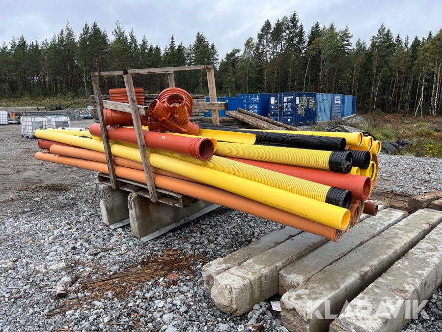 Parti med rör ca 25st