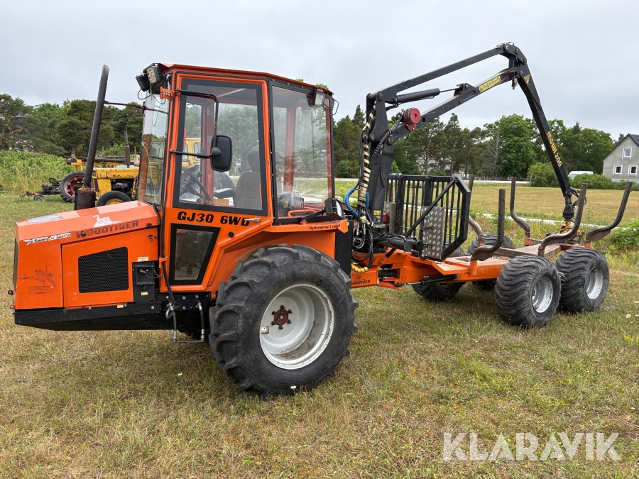 Skotare Woodtiger GJ30 6WD