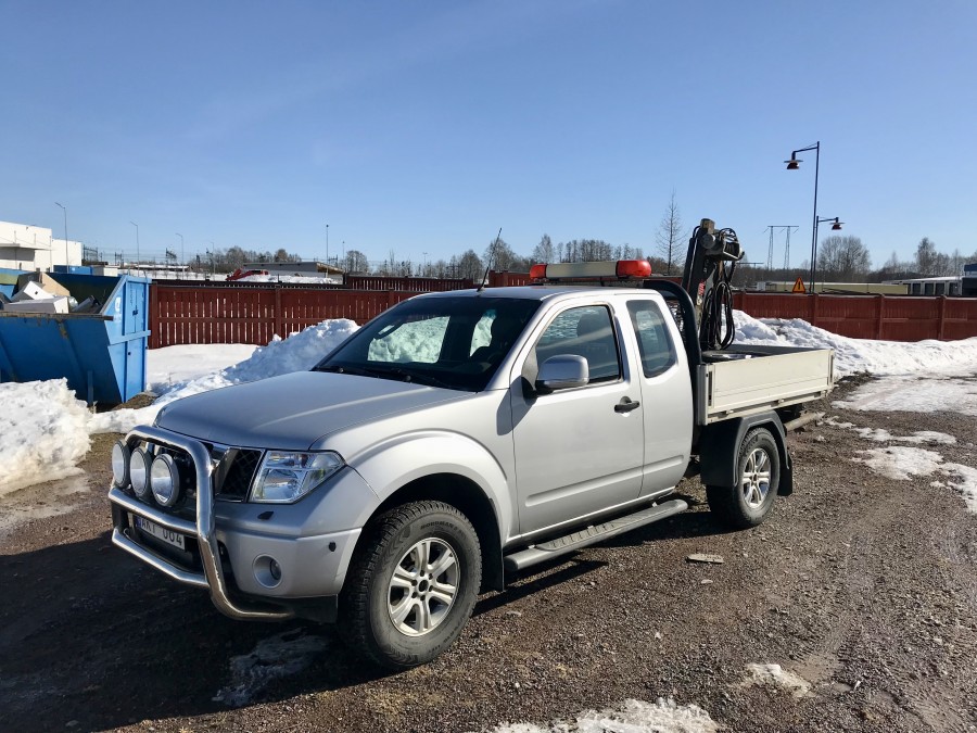 Nissan Navara 4 WD / Hiab Kran