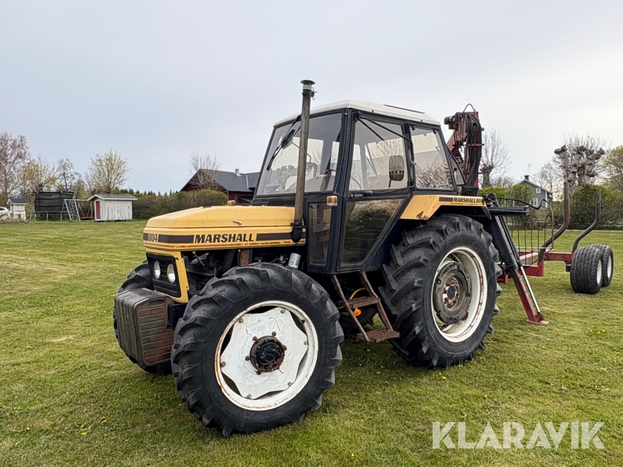 Traktor Marshall 804