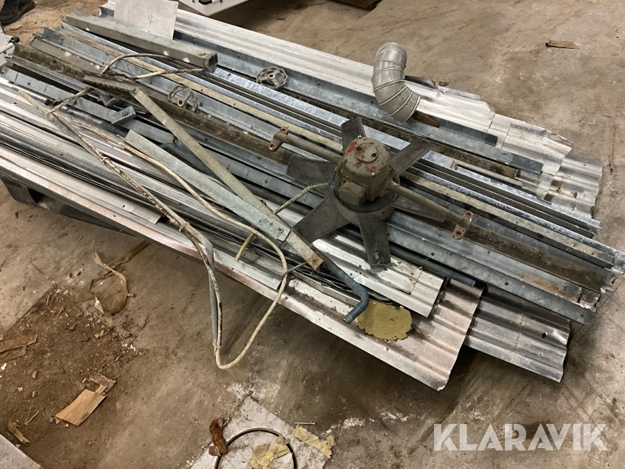 Diverse plåt och väggprofiler, vinkeljärn