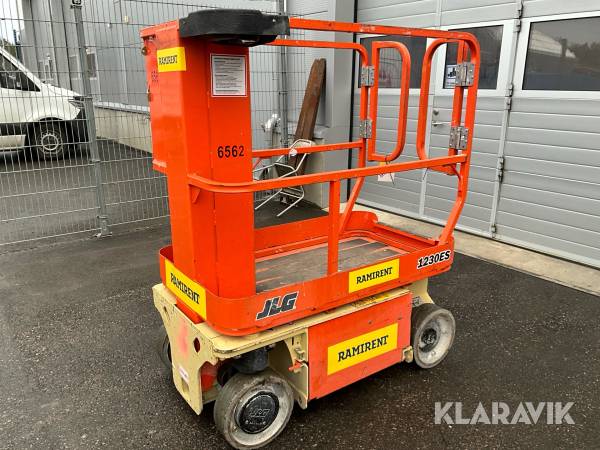 Pelarlift JLG 1230 ES