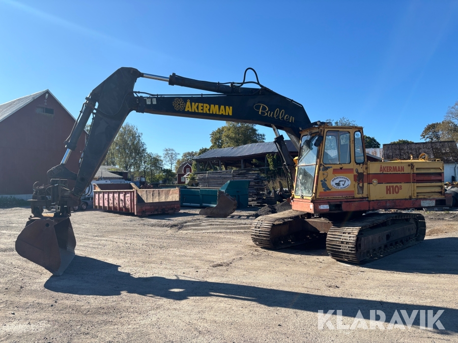 Grävmaskin Åkerman H10B med redskap