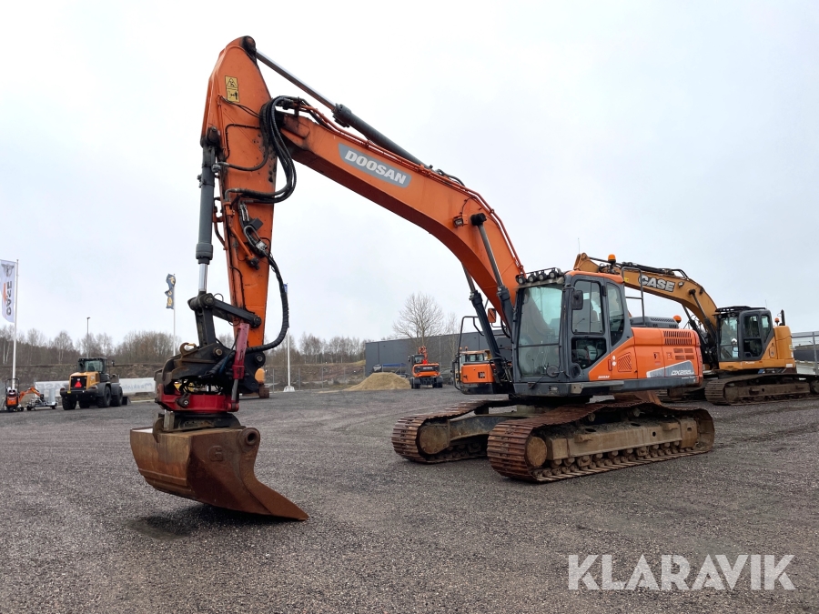 Grävmaskin Doosan DX255LC-5