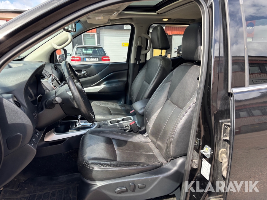 Pickup Nissan Navara Dubbelhytt 2.3 dCi 4WD Automat 190hk