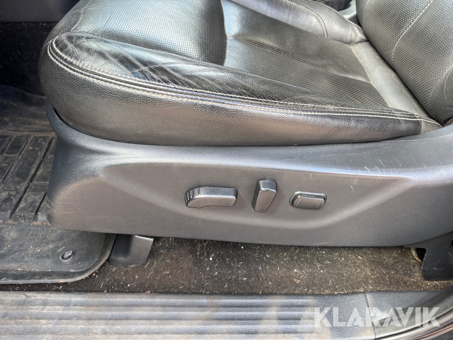 Pickup Nissan Navara Dubbelhytt 2.3 dCi 4WD Automat 190hk