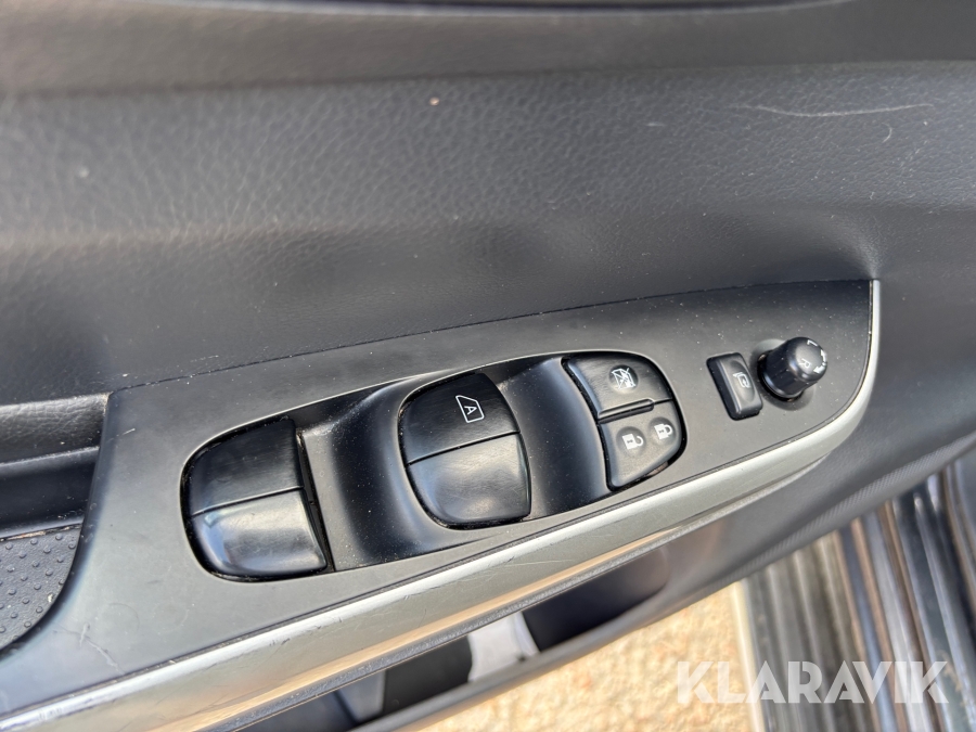 Pickup Nissan Navara Dubbelhytt 2.3 dCi 4WD Automat 190hk