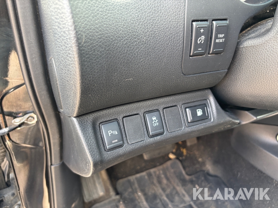 Pickup Nissan Navara Dubbelhytt 2.3 dCi 4WD Automat 190hk