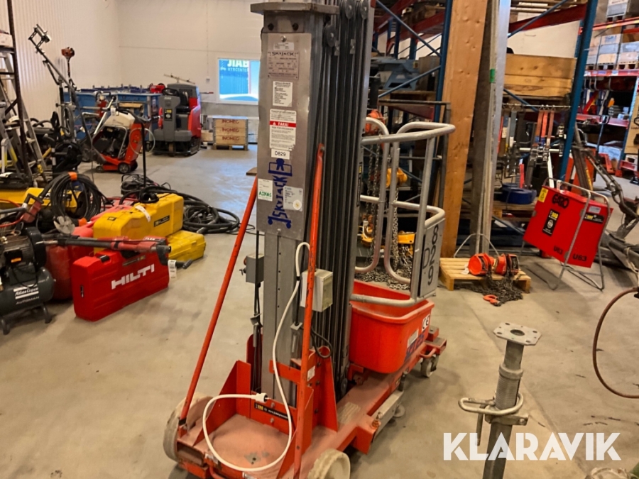Pelarlyft SkyJack I25