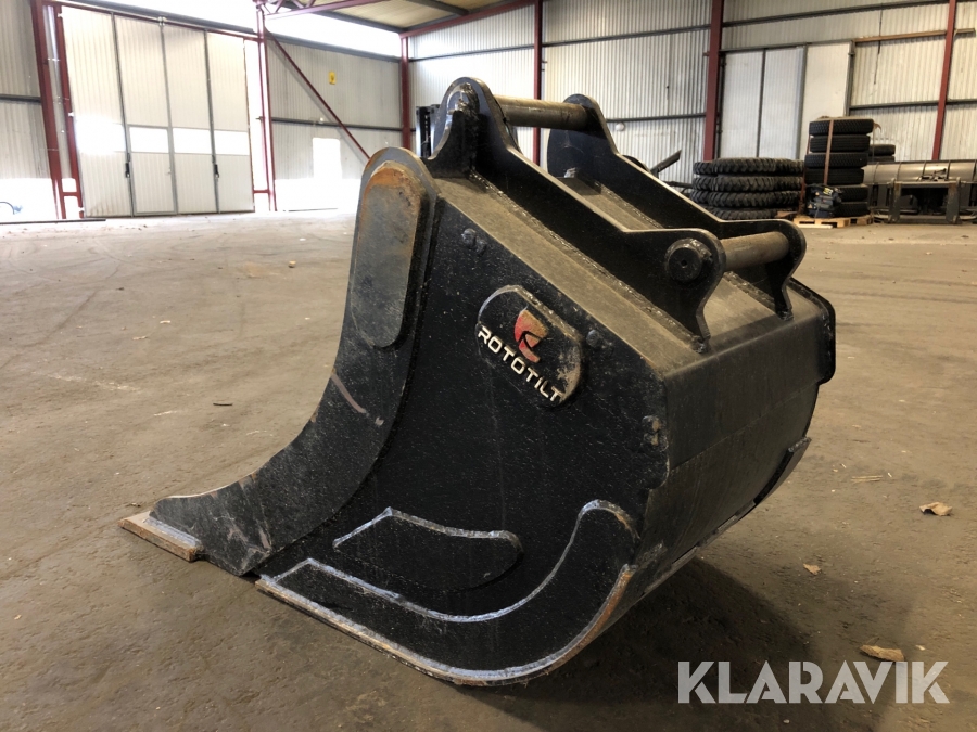Klaravik Auktioner Grävskopa Rototilt Bucket Dig Fäste S45