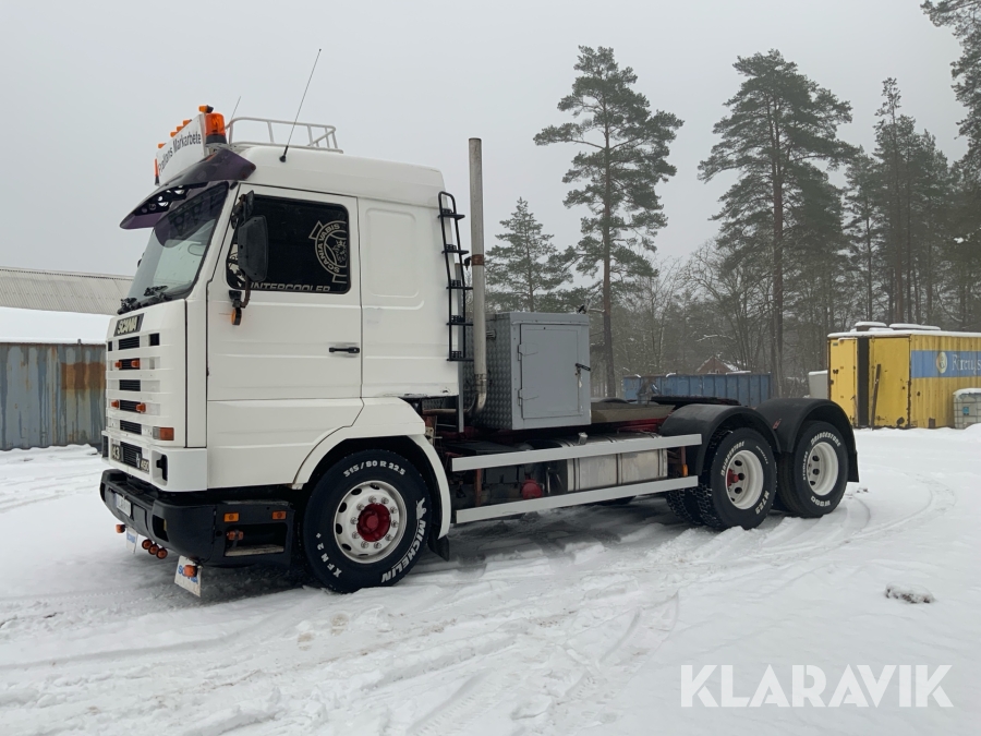 Dragbil Scania 143 450
