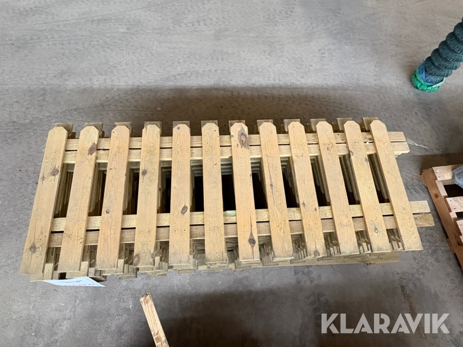 Staket Jabo 114 15st