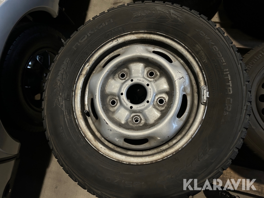 Vinter och sommardäck Nokian, Continental Hakkapeliitta CP 3