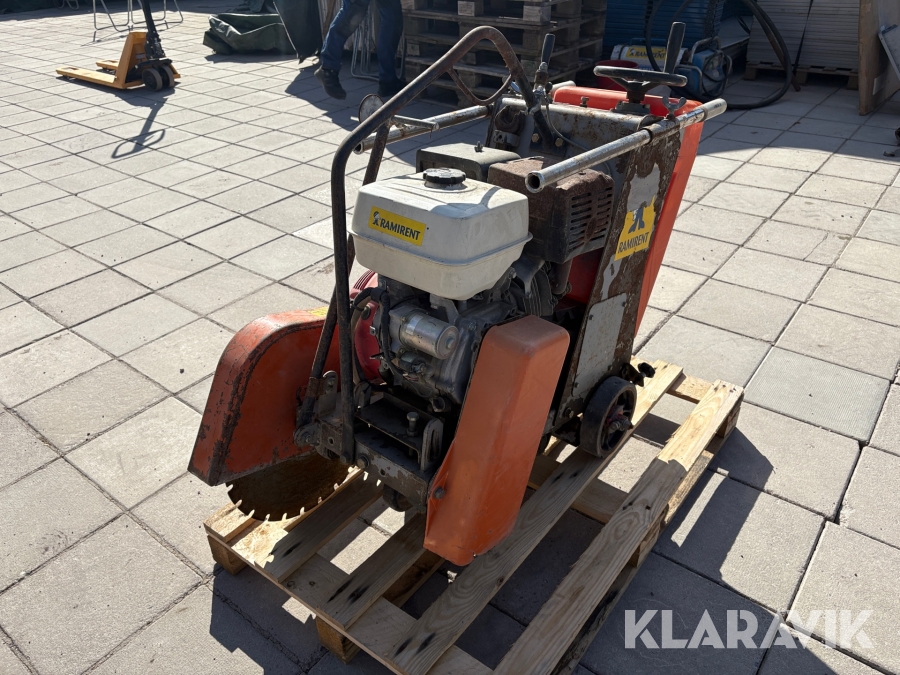 Motorkap Mikasa 218CEHS