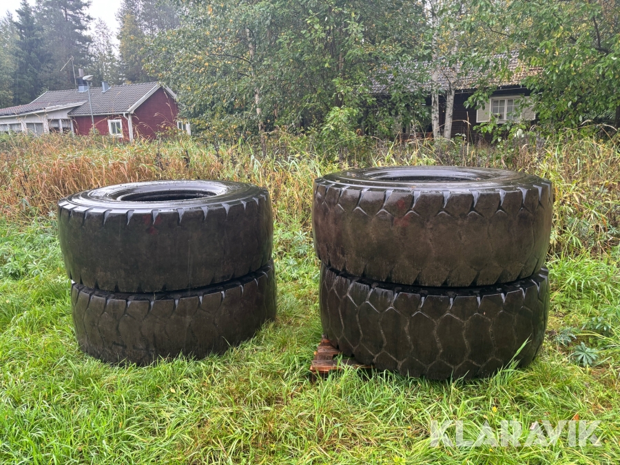 Stommar för regummering BKT 4st