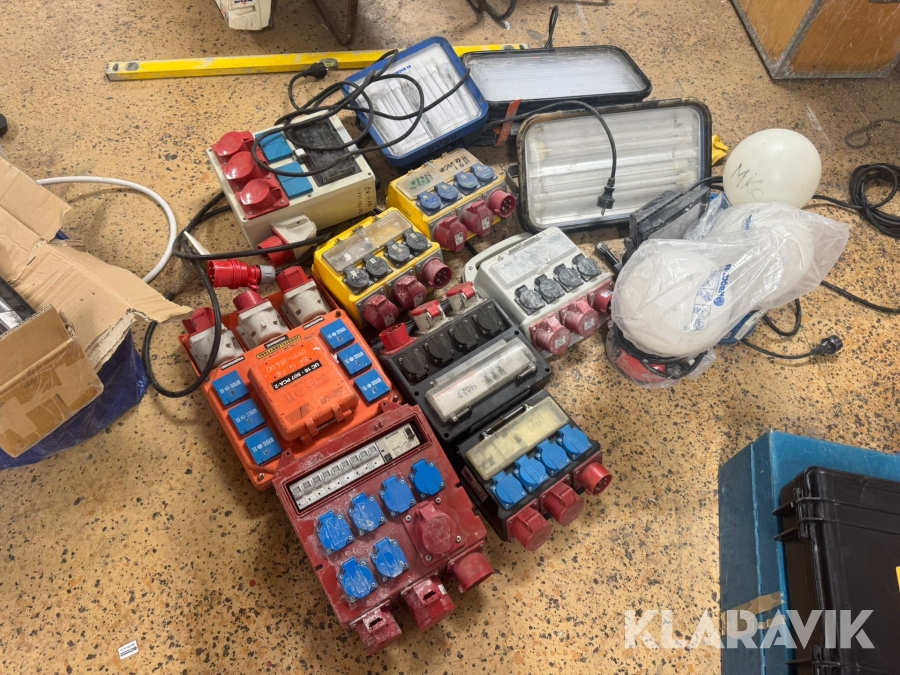 Byggcentraler & lampor