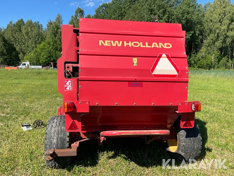 Rundbalspress New Holland 544