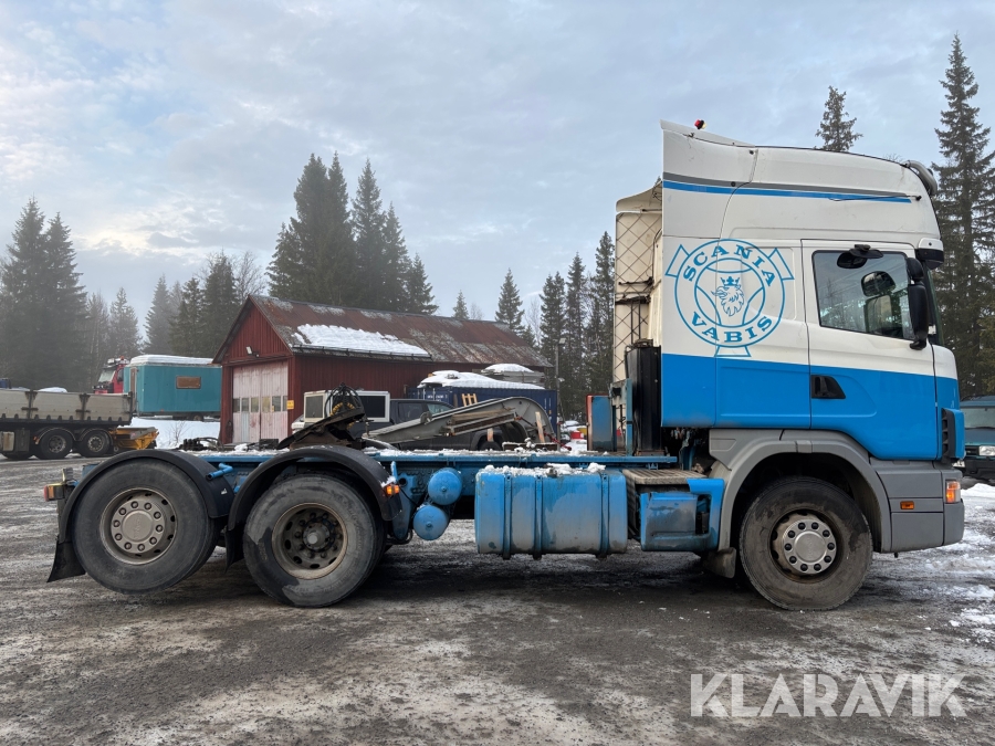 Dragbil Scania 460 144L
