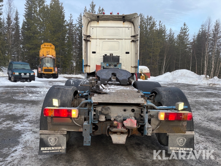 Dragbil Scania 460 144L