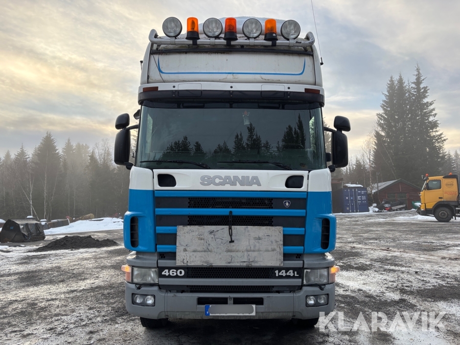 Dragbil Scania 460 144L