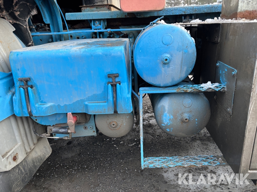 Dragbil Scania 460 144L