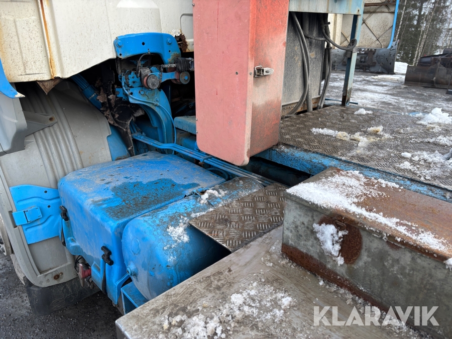 Dragbil Scania 460 144L