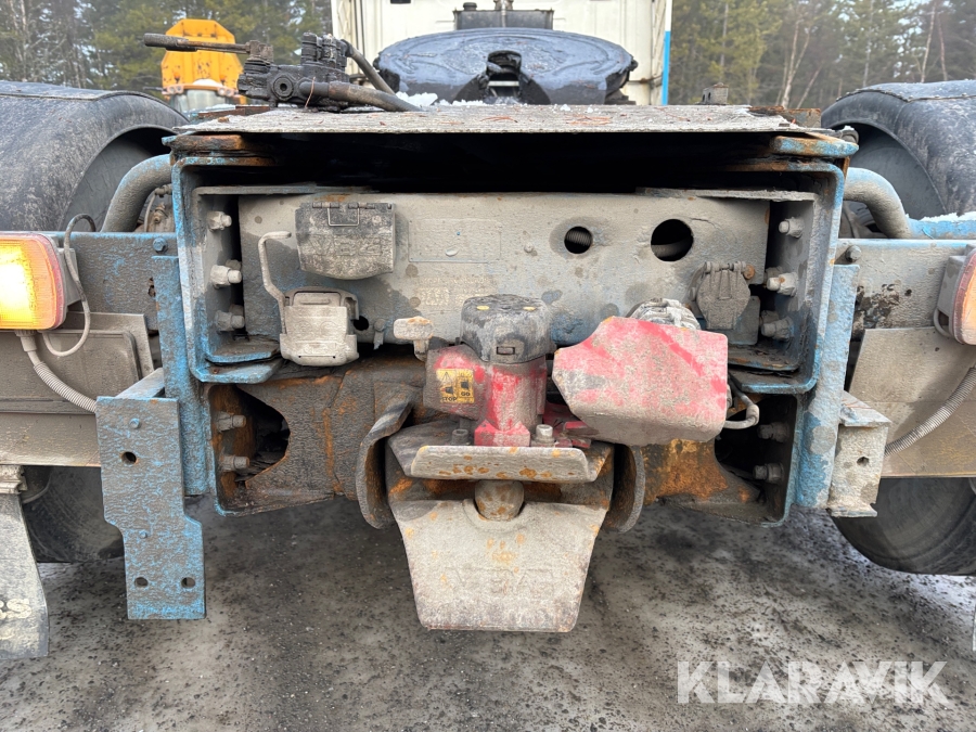 Dragbil Scania 460 144L