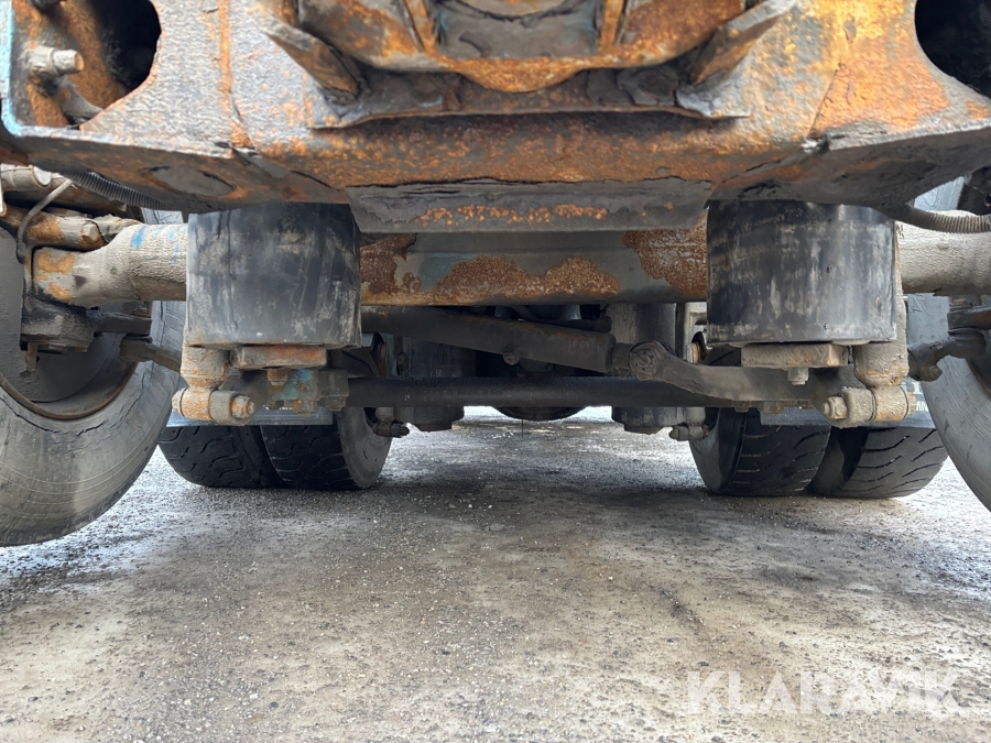 Dragbil Scania 460 144L