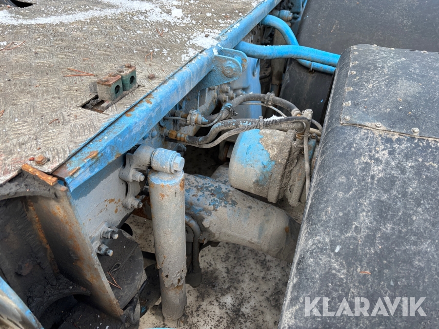 Dragbil Scania 460 144L