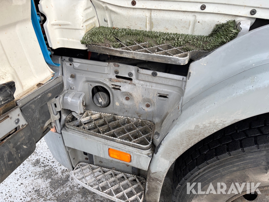 Dragbil Scania 460 144L