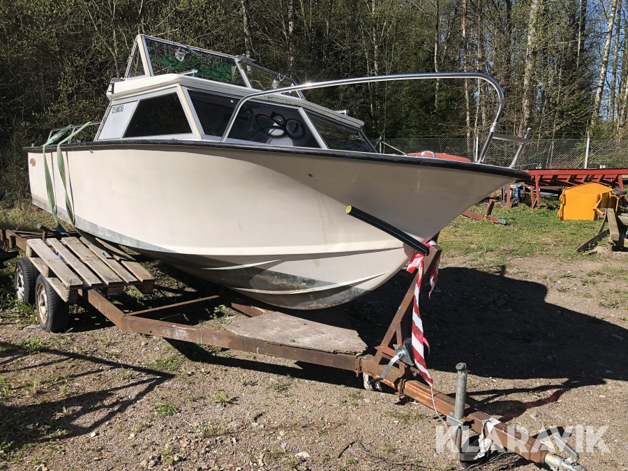 Båt Li-Bo 19 med trailer