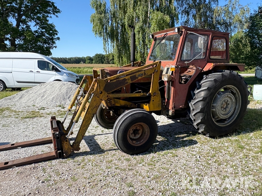 Veterantraktor Massey Ferguson 185S med lastare & gafflar