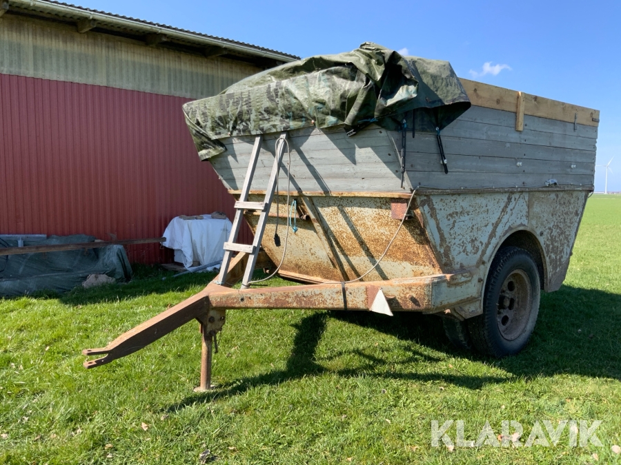 Självtömmande spannmålskärra 5ton