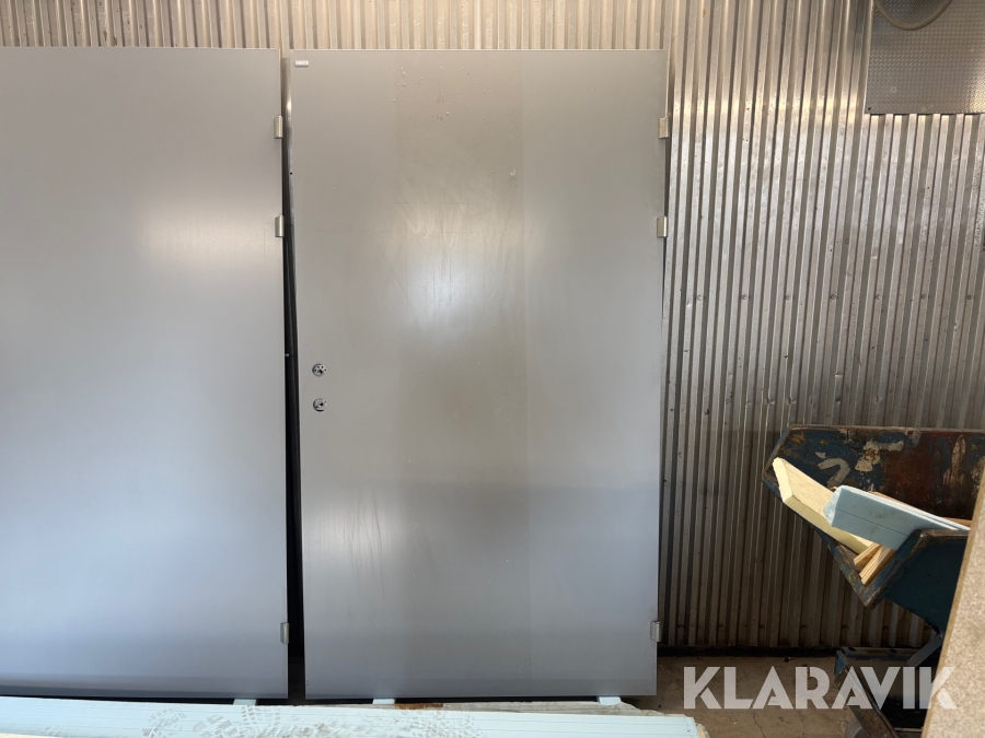 Ståldörr Robust 2100x1200 1st