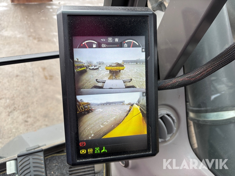 Grävmaskin Volvo EWR170E med grävsystem och många redskap