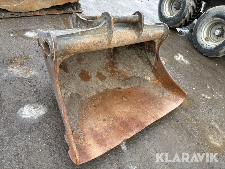 Grävmaskin Volvo EWR170E med grävsystem och många redskap